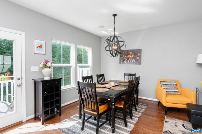 Main level half bath | Image 15