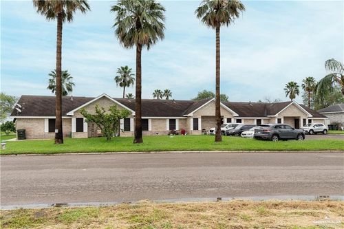 1406 Circle Dr, Mission, TX, 78572-7701 | Card Image