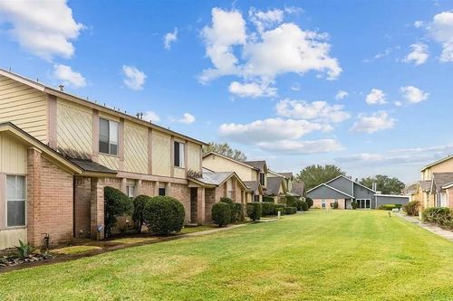unit-b-2053 Country Village Blvd, Humble, TX, 77338-5095 | Card Image