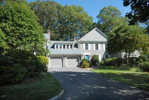 12-12 S Meadow Rdg, Concord, MA, 01742-3051 | Card Image