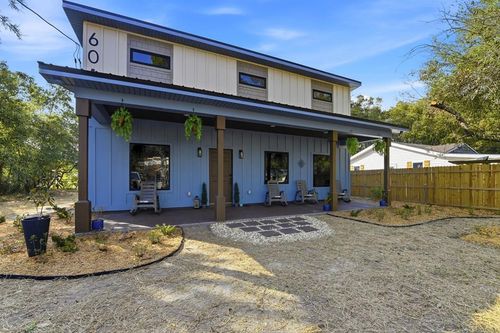 601 Nw 3rd St, Carrabelle, FL, 32322-7012 | Card Image