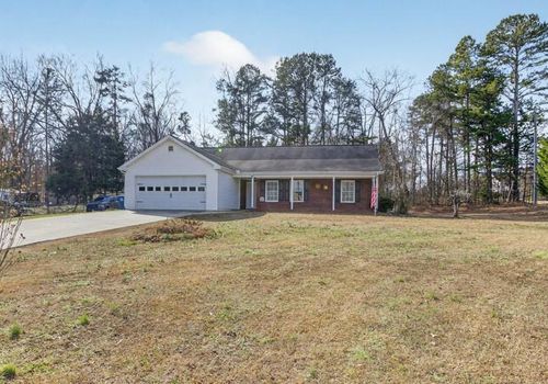 701 Muirfield Dr, Winder, GA, 30680-3495 | Card Image