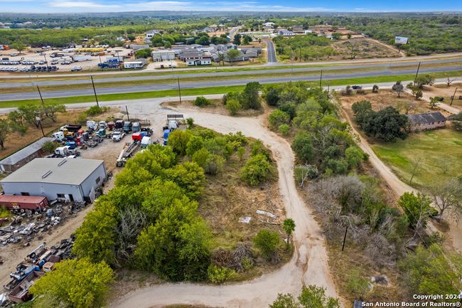 16825 Interstate 35 S, Home with 0 bedrooms, 0 bathrooms and null parking in Atascosa TX | Image 6