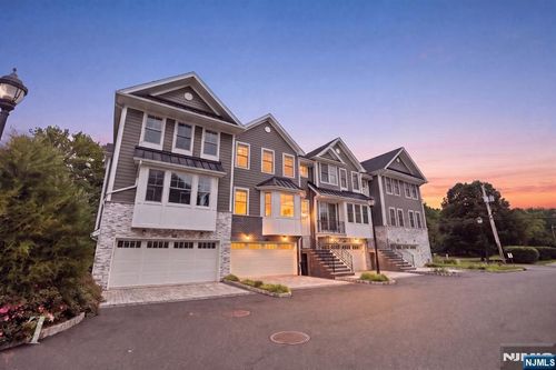 23 Legion Dr, Cresskill, NJ, 07626-2109 | Card Image