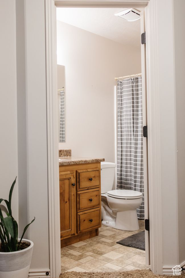 1249 W 2350 S, Townhouse with 2 bedrooms, 3 bathrooms and 2 parking in Nibley UT | Image 12