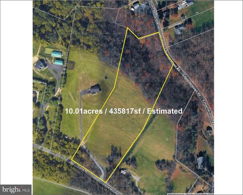 111 Stone Mill Rd, HUMMELSTOWN, PA, 17036-9529 | Card Image