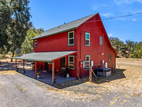 2225 Ladder Ridge Rd, Upper Lake, CA, 95485-8721 | Card Image