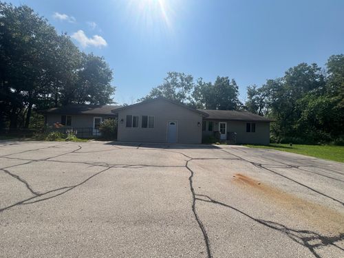 N5488 State Highway 54, Black River Falls, WI, 54615-5960 | Card Image