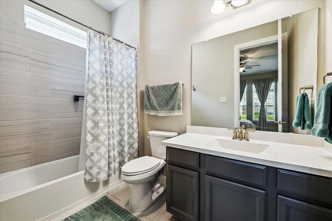 18311 Windspring Falls Ln, House other with 4 bedrooms, 5 bathrooms and 3 parking in Cypress TX | Image 22