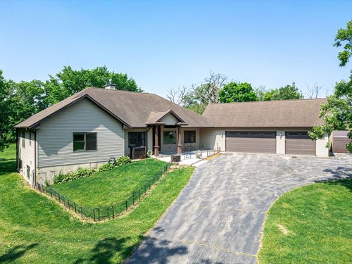 12830 Beloit Rd, Caledonia, IL, 61011-9200 | Card Image