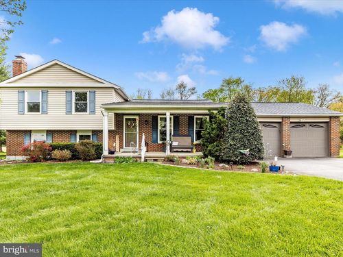 5903 Char Leigh Cir, FREDERICK, MD, 21703-7554 | Card Image