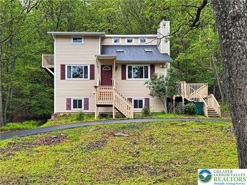 854 Lower Mountain Dr, Effort, PA, 18330-8141 | Card Image
