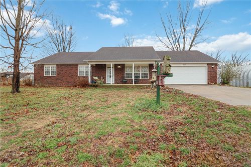 2051 Patterson Rd, Pea Ridge, AR, 72751-2106 | Card Image