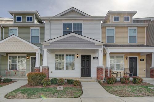 322 Sam Houston Cir, Clarksville, TN, 37040-5456 | Card Image