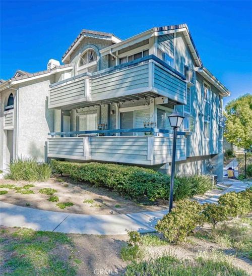 26908 Flo Ln, Canyon Country, CA, 91351-5515 | Card Image