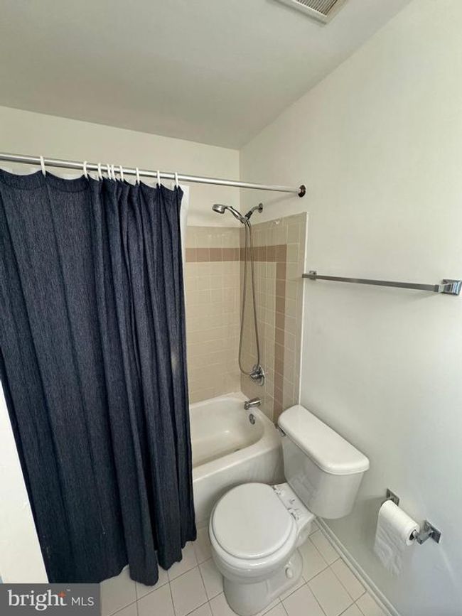 1702 - 1702 Ascot Way, Condo with 2 bedrooms, 2 bathrooms and null parking in RESTON VA | Image 85