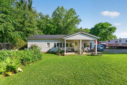 435 Lots Gap Rd, Max Meadows, VA, 24360-4042 | Card Image