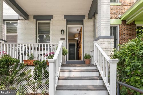 233 Rhode Island Ave Nw, WASHINGTON, DC, 20001-1824 | Card Image