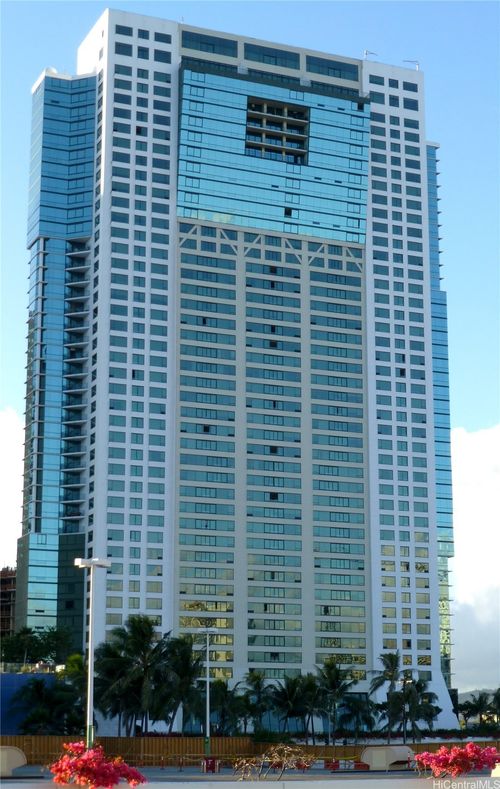 2605-88 Piikoi St, Honolulu, HI, 96814-4281 | Card Image