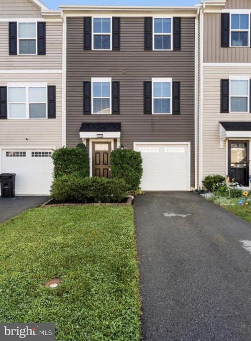 133 Rhea Dr, MARTINSBURG, WV, 25403-1706 | Card Image