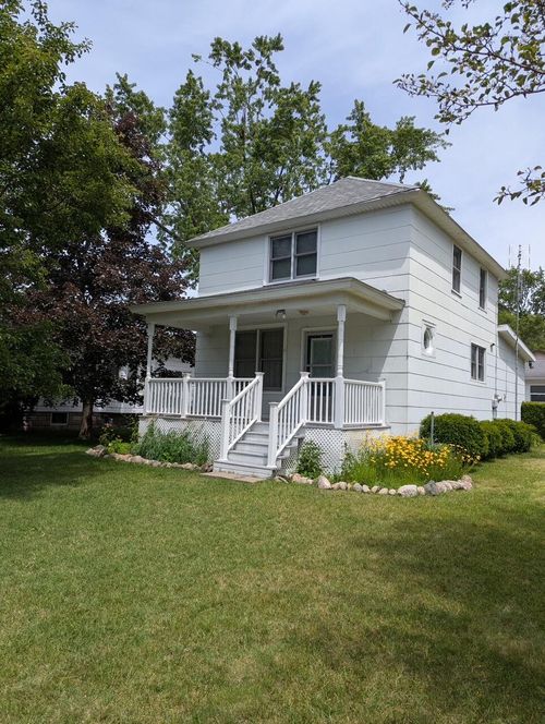 9567 Maplewood Ave, Bridgman, MI, 49106-9570 | Card Image