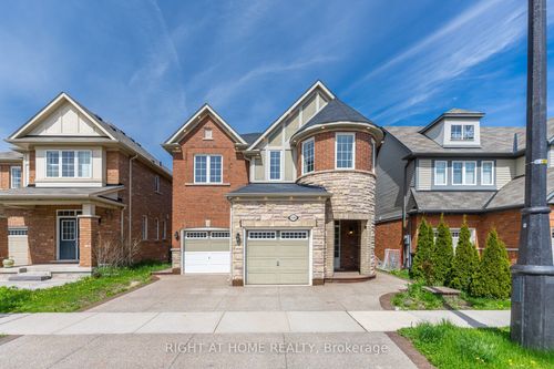 126 Miracle Trail, Brampton, ON, L7A0Y8 | Card Image
