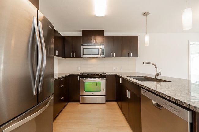 307 - 7511 120 St, Condo with 2 bedrooms, 2 bathrooms and 2 parking in Delta BC | Image 11