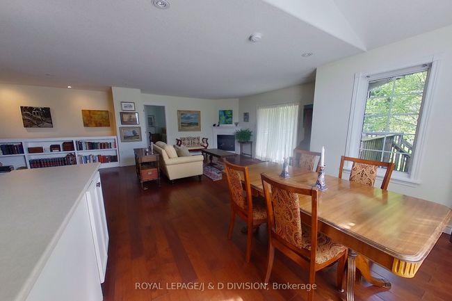 310 - 1742 Ravenwood Dr, Condo with 3 bedrooms, 3 bathrooms and 2 parking in Peterborough ON | Image 4