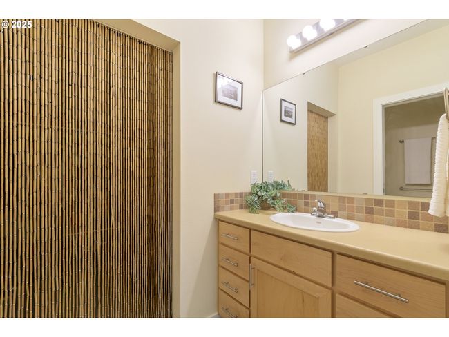 APT-38 - 327 Rustic Pl, Condo with 2 bedrooms, 2 bathrooms and 1 parking in Eugene OR | Image 30