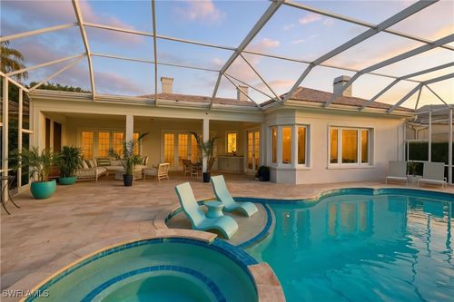 800 Ashburton Dr, NAPLES, FL, 34110-7905 | Card Image