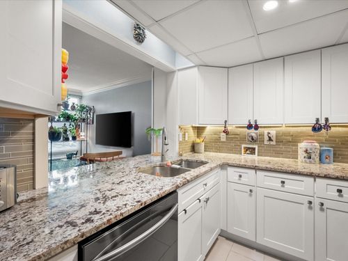 apt-a-578 E Avenue J, Grand Prairie, TX, 75050-2550 | Card Image