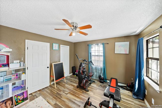 1506 D St, House other with 4 bedrooms, 3 bathrooms and null parking in Floresville TX | Image 21