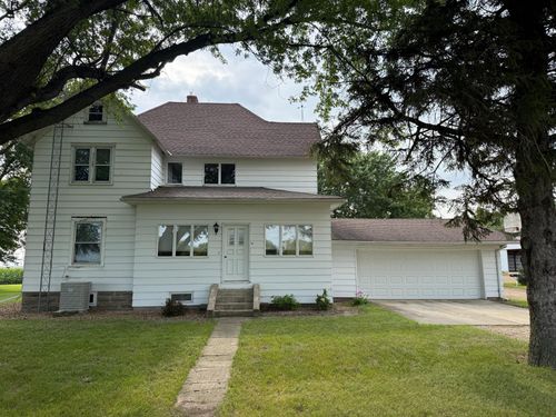 38498 Ironwood Ave, Redwood Falls, MN, 56283-2625 | Card Image