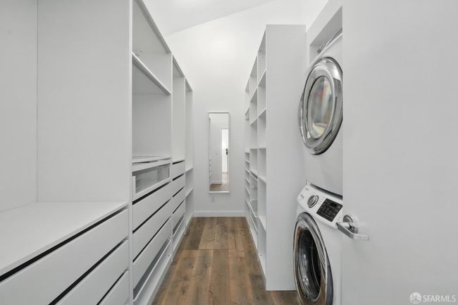 206 Donohoe St, House other with 3 bedrooms, 3 bathrooms and 3 parking in East Palo Alto CA | Image 22