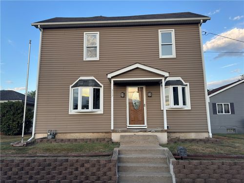 317 19th Ave, New Brighton, PA, 15066-1157 | Card Image