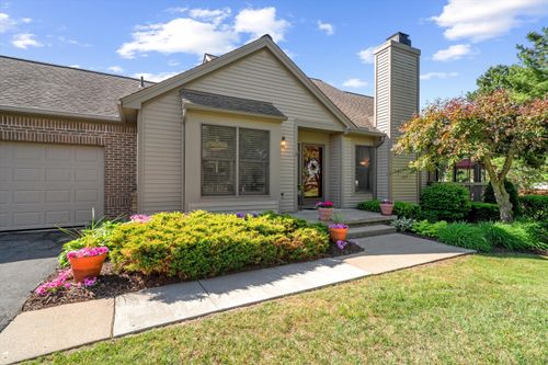 447 Sumark Way, Ann Arbor, MI, 48103 | Card Image