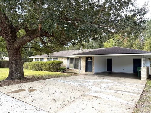 3507 Peachtree St, Slidell, LA, 70458-4933 | Card Image