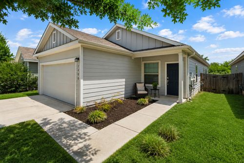 7400 Tonka Ln, Austin, TX, 78744-3349 | Card Image