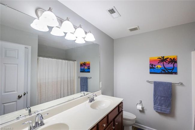 Second Floor Full Bathroom | Image 26