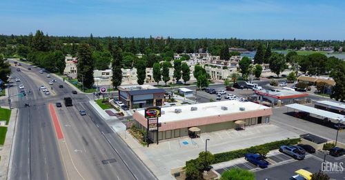 4646 Ming Avenue, Bakersfield, CA, 93309 | Card Image