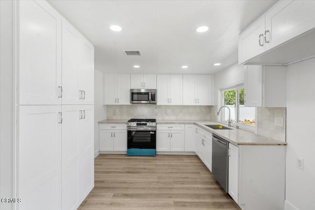 Residential in Newbury Park 5