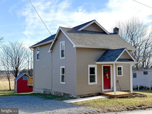 328 High St, Orrtanna, PA, 17353-9250 | Card Image