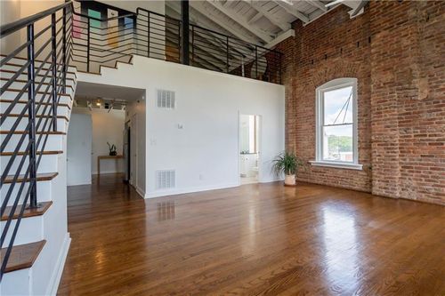apt-301-1596 Cleveland Ave, East Point, GA, 30344-3233 | Card Image
