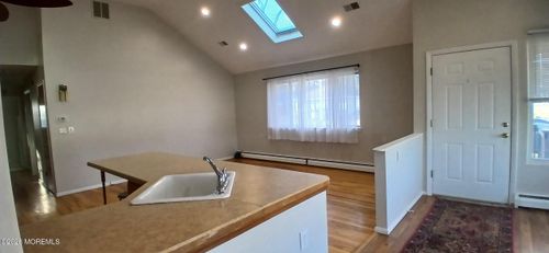 2001 Hovsons Blvd, Toms River, NJ, 08753-1602 | Card Image