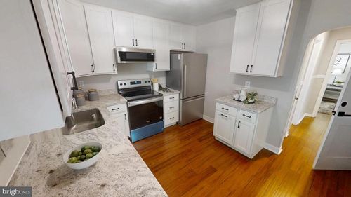 308 Holy Cross Rd, BALTIMORE, MD, 21225-3917 | Card Image