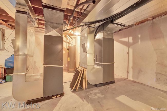 Basement | Image 29