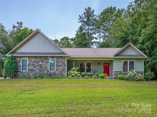 102 Dog Star Ln, Alexander, NC, 28701-0089 | Card Image