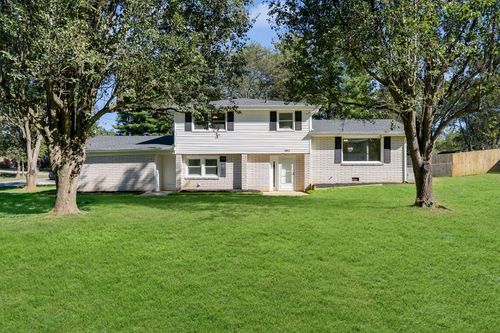 402 Holston Dr, Smyrna, TN, 37167-2721 | Card Image