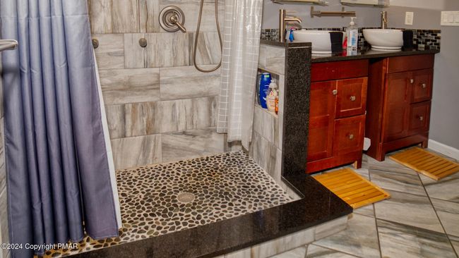 masterbathroom (5) | Image 74