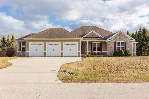 4609 Alyssa Lane Lane, Sheboygan, WI, 53083 | Card Image